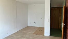             Geidorf Bestlage: 2-Zimmer-Wohnung mit geschlossener Loggia und überdachtem Parkplatz!
    