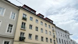             Nähe Alte Technik – geräumige 3-Zimmer-Wohnung mit großer Wohnküche und Balkon sucht neue sportliche Besitzer!
    