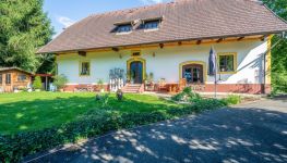             Historisches Winzerhaus mit großzügigem Grund in Gamlitz
    