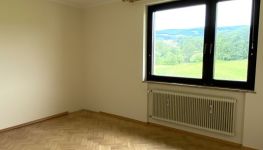             Gut aufgeteilte, großzügige Wohnung mit Loggia in Pöllau
    