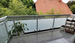             Moderne Traumwohnung in toller Lage - 2 Zimmer, Balkon, Parkett und mehr für nur  € 159.000  in Graz!
    