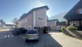             Schöne helle Dachgeschosswohnung inklusive Stellplatz in der Nähe des Goldecks
    