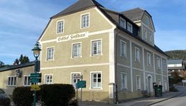             Etabliertes Restaurant mit Hotelbetrieb in Roseggers Waldheimat
    